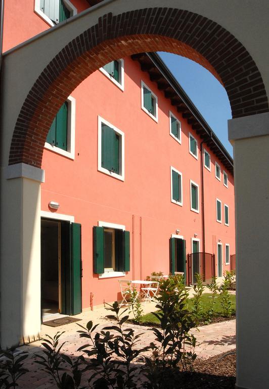 B&B Corte Dei Cedri Bussolengo Exterior photo